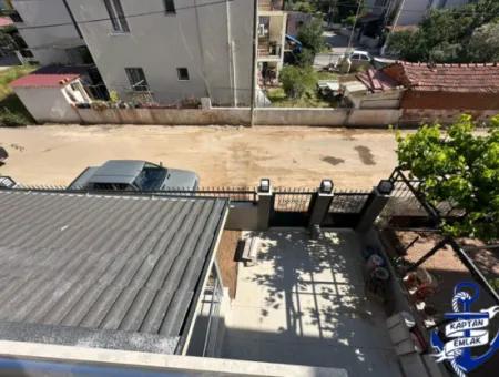 İzmir Seferihisar Payamlı Mah De Denize 500 Mt Satılık 2+1 Yazlık