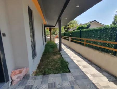 İzmir,Seferihisar,Payamlı’da 3+1 Havuzlu Site İçerisinde  Satılık Trıbleks Yazlık