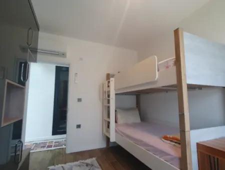Payamlı Deniz Tarafında Havuzlu Bahçeli Satılık 3+1 Villa