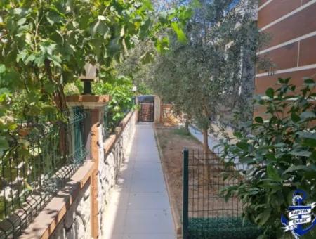İzmir Seferihisar Payamlı’da 2+1 Bahçeli Satılık Dubleks  Yazlık Villa