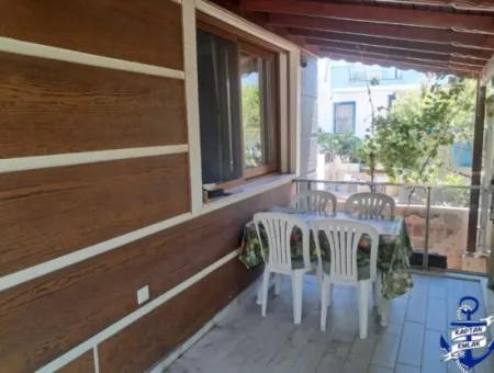 İzmir Seferihisar Payamlı’da 2+1 Bahçeli Satılık Dubleks  Yazlık Villa