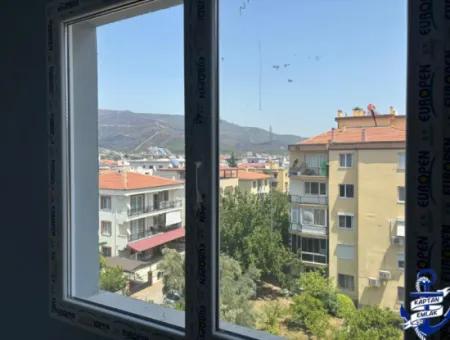 İzmir Seferihisar Bengiler Mah.de Deniz Manzaralı 3+1 Satılık Daire