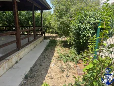 İzmir Seferihisar Bengiler 4+1 Satılık Bahçeli Havuzlu Yazlık