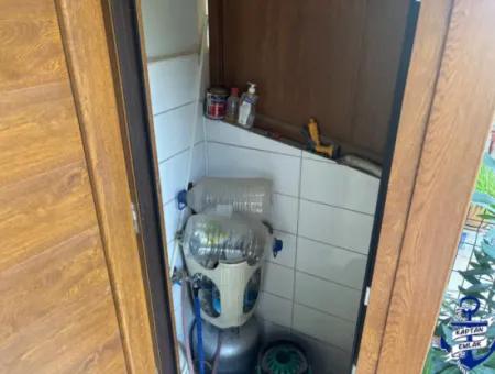 İzmir Seferihisar Bengiler 4+1 Satılık Bahçeli Havuzlu Yazlık