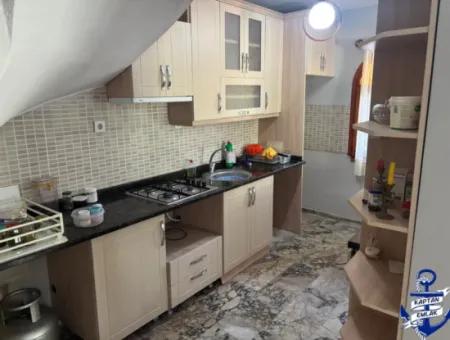 İzmir Seferihisar Bengiler 4+1 Satılık Bahçeli Havuzlu Yazlık