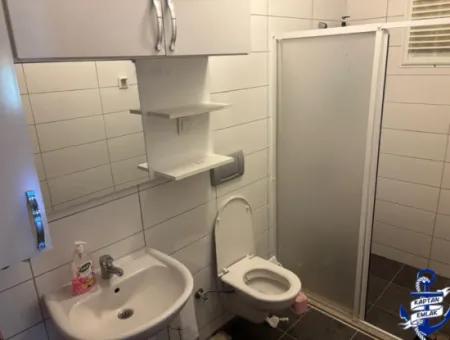 İzmir Seferihisar Bengiler 4+1 Satılık Bahçeli Havuzlu Yazlık