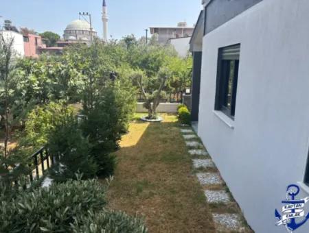 İzmir Seferihisar Payamlıda Denize 450 Metre Lüks Yazlık Villa