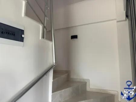 İzmir Seferihisar Payamlıda Denize 450 Metre Lüks Yazlık Villa