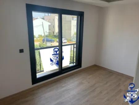 İzmir Seferihisar Payamlıda Denize 450 Metre Lüks Yazlık Villa
