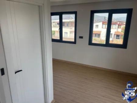 İzmir Seferihisar Payamlıda Denize 450 Metre Lüks Yazlık Villa