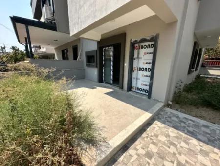 Doğanbey Merkezde Plaja 400M Bahçeli Satılık 3+1 Villa