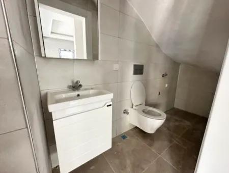 Doğanbey Merkezde Plaja 400M Bahçeli Satılık 3+1 Villa