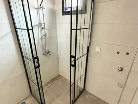 Doğanbey Merkezde Plaja 400M Bahçeli Satılık 3+1 Villa