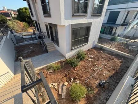Payamlıda Müstakil Girişli Bahçeli Sıfır Satılık 2+1 Villa