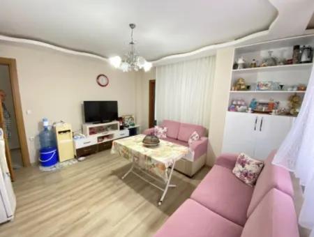 Ürkmez Merkez De Havadar Ferah Satılık Temiz 2+1 Daire