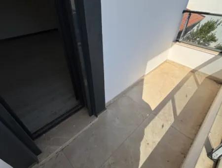Doğanbey De Geniş Yapılı Bahçeli 3+1 Satılık Villa