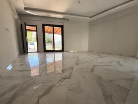 Özdere De Plaja 50 M Geniş Bahçeli Sıfır 4+1 Satılık Tripleks