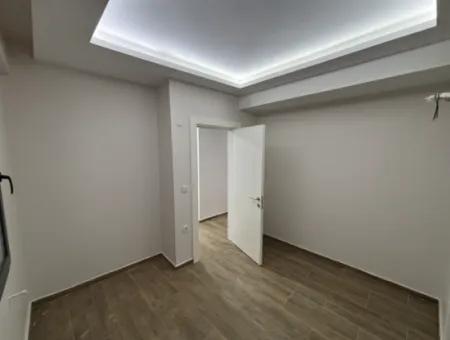 İzmir Seferihisar Camikebir’de 1+1 Güzel Konumda Daire