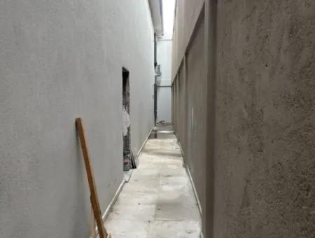 İzmir Seferihisar Camikebir’de 1+1 Güzel Konumda Daire