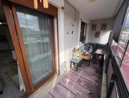 Seferihisar Mersinalanında  Deniz Manzaralı 2+1 Daire