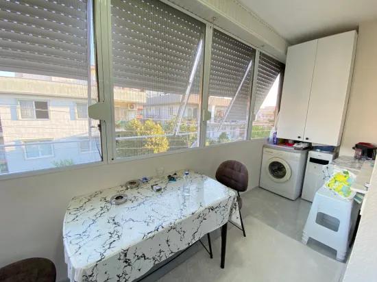 İzmir Seferihisar Bengiler Mahallesi'nde Köşe Konumda 2+1 Satılık Daire