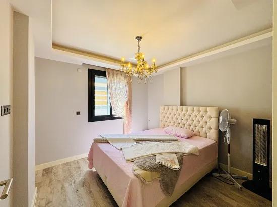 İzmir Seferihisar Cumhuriyet Mahallesi'nde Havuzlu Site İçerisinde 3+1 Satılık Yazlık
